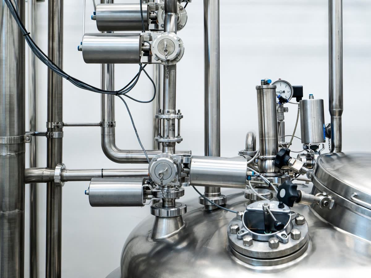 Insumos químicos para linhas de produção industrial